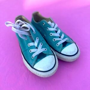 Converse Kids 12.5 Low Top Sneakers with Rubber Sole Teal Casual Sneaker